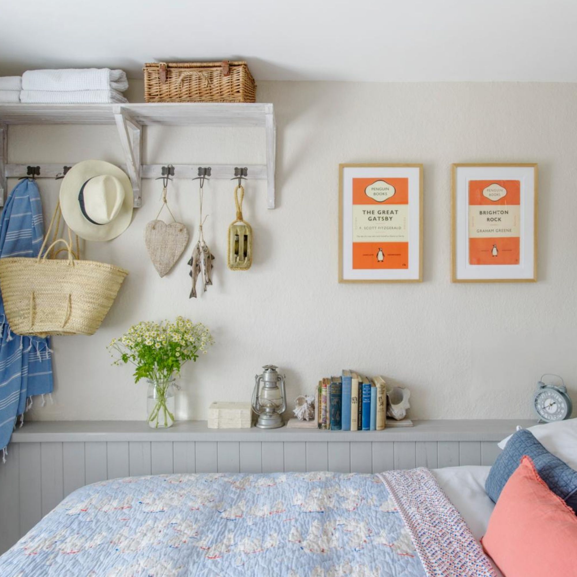 Transforming a Small Bedroom: Tips and Ideas for Maximizing Space